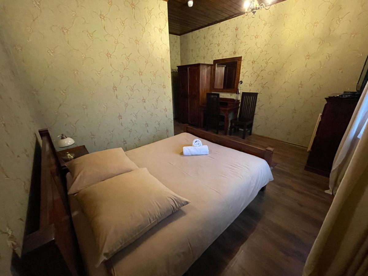 Hotel Tyrol I Restauracja Zycie Gruzji Osielsko Bagian luar foto