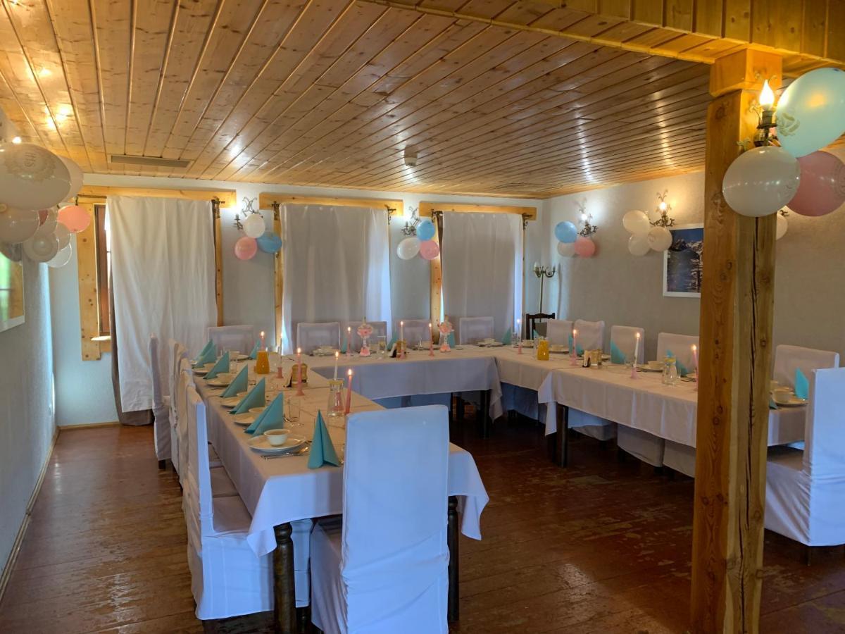Hotel Tyrol I Restauracja Zycie Gruzji Osielsko Bagian luar foto
